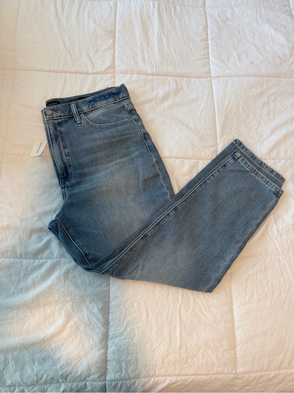 NWT Banana Republic Women's High-Rise Slim Jean- Blue Wash